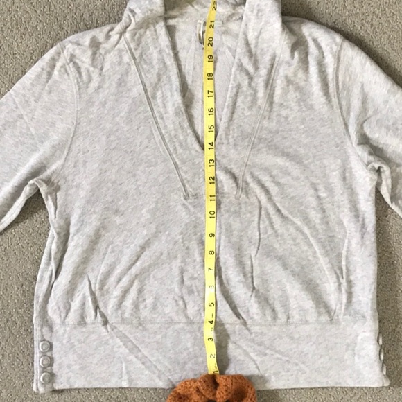 Thursday Friday Anthropologie Grey Sweater - Picture 8 of 8